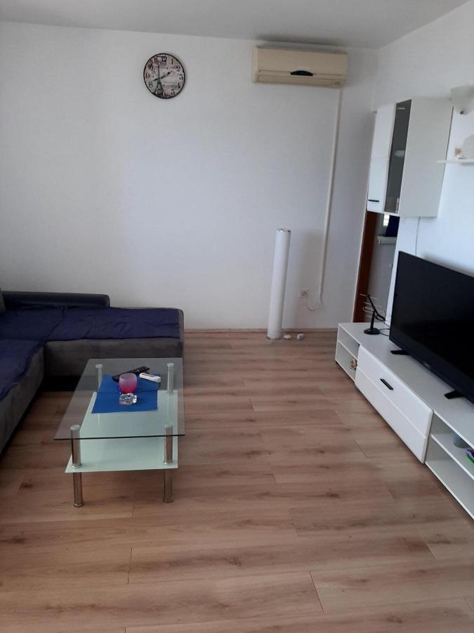 Apartment Tim 塞尼 外观 照片