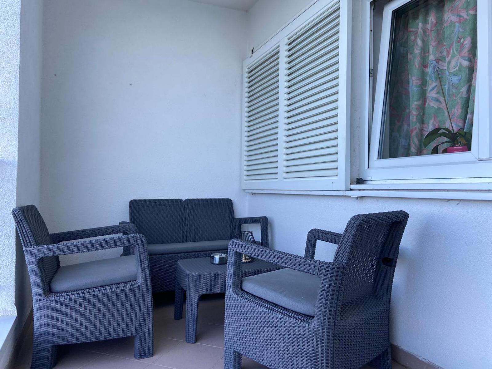 Apartment Tim 塞尼 外观 照片